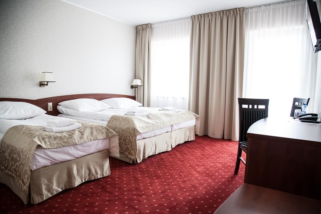 Hotel Stara Gorzelnia Licheń 客房 照片